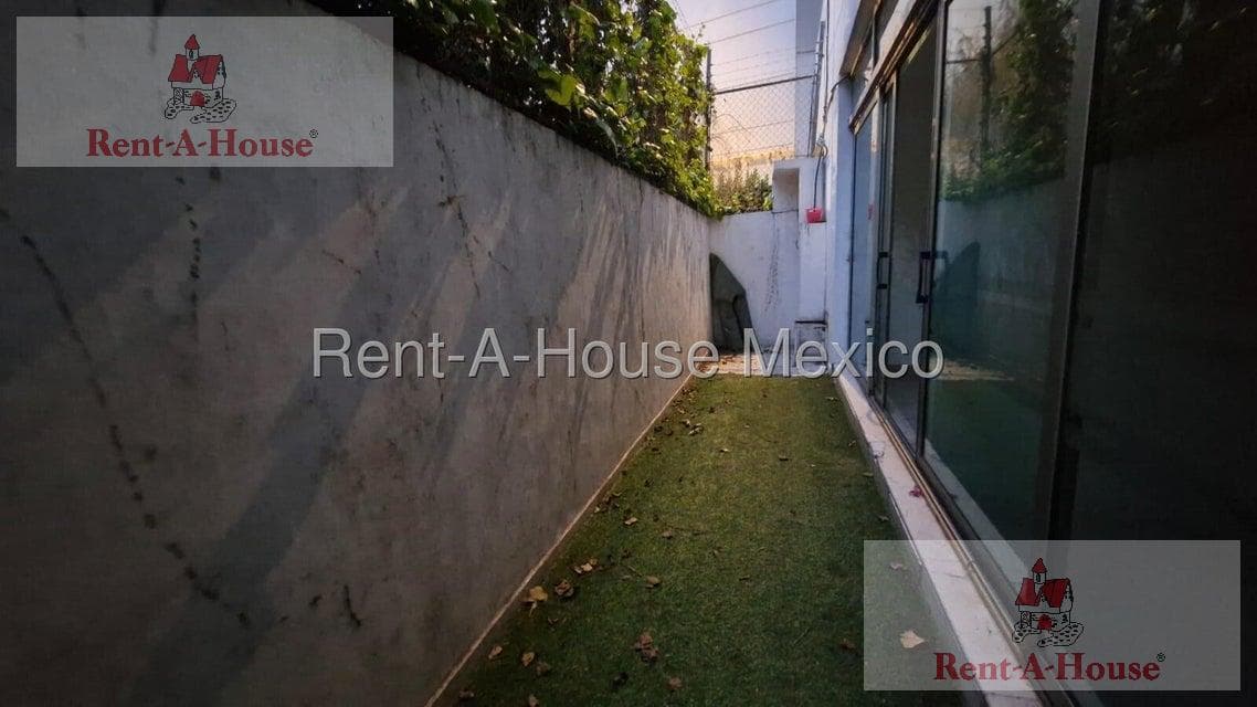 Commercial Space for Rent in Huixquilucan, Interlomas RT 26-1910.