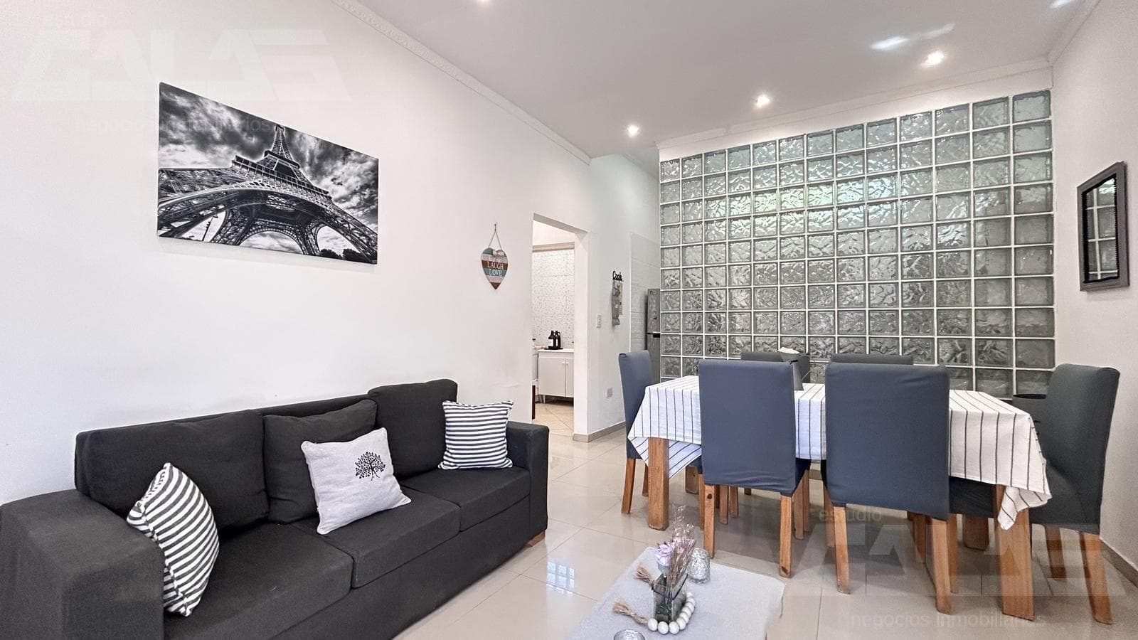 3-room apartment for sale in Ituzaingó Norte—modern and bright