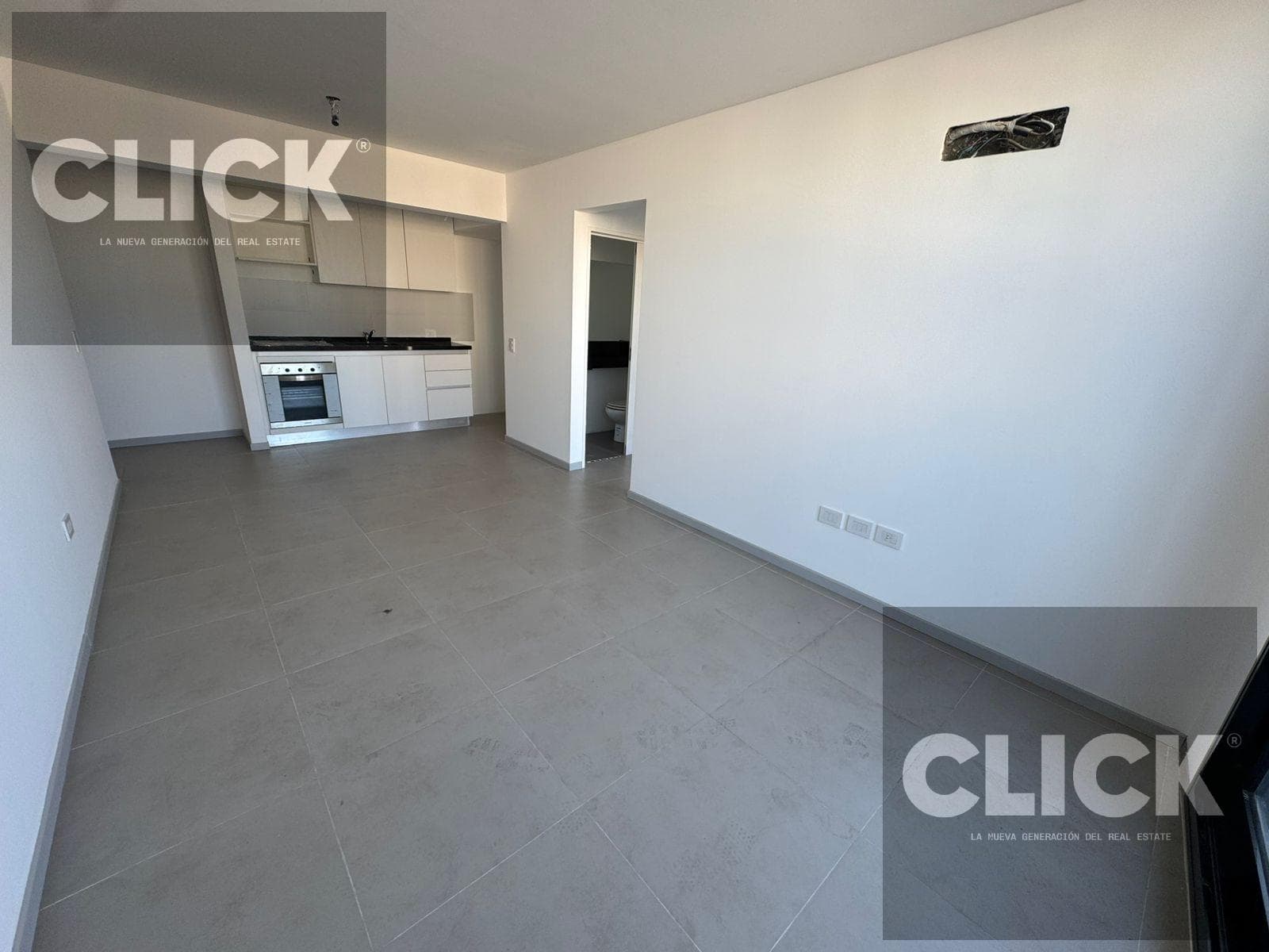 For Sale - 2-Room Apartment with Balcony - Private Terrace - Full Amenities - Almagro