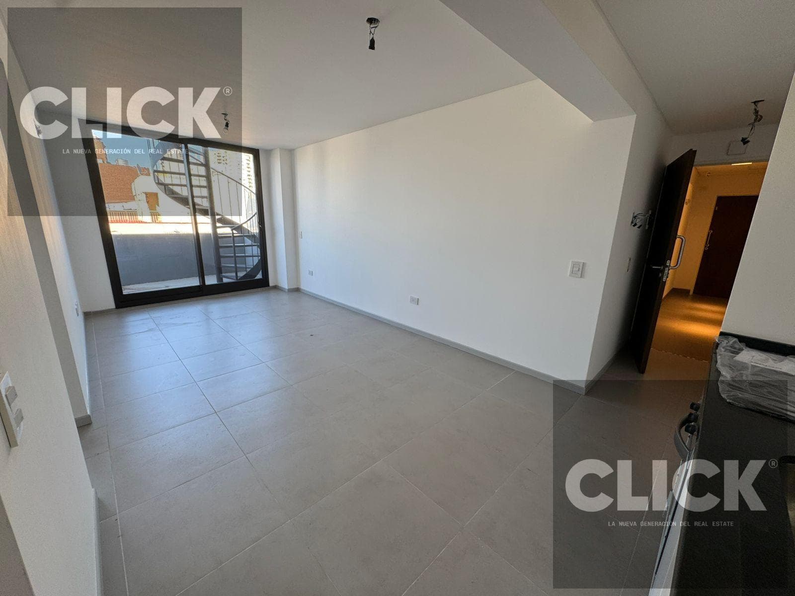 For Sale - 2-Room Apartment with Balcony - Private Terrace - Full Amenities - Almagro