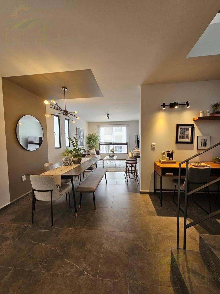 Apartment with a Roof Garden on a Private Street in the El Mirador Neighborhood, Querétaro