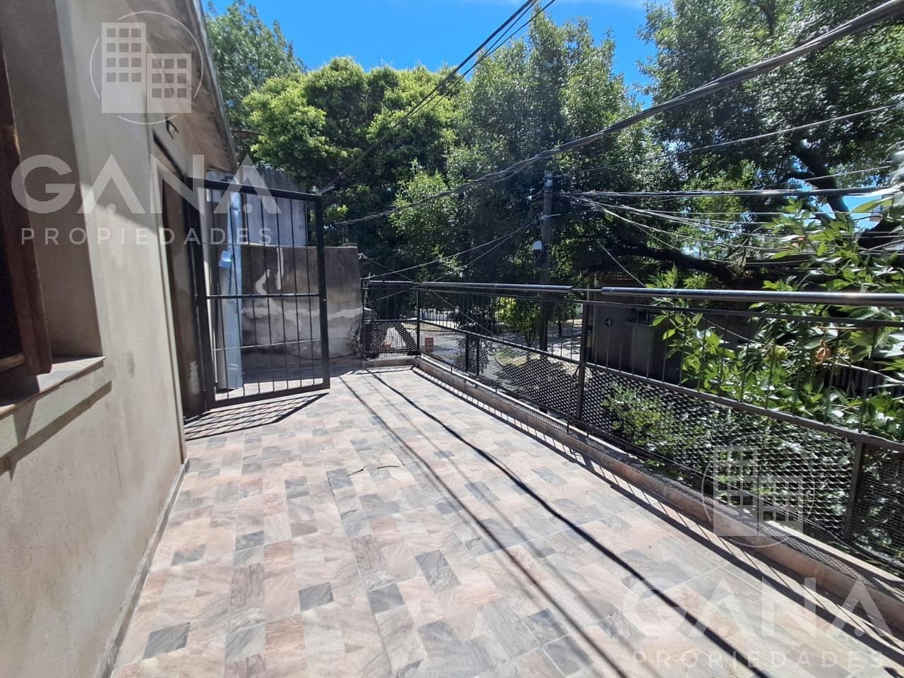 Venta Casa en arroyito 3 dormitotios patio y cochera