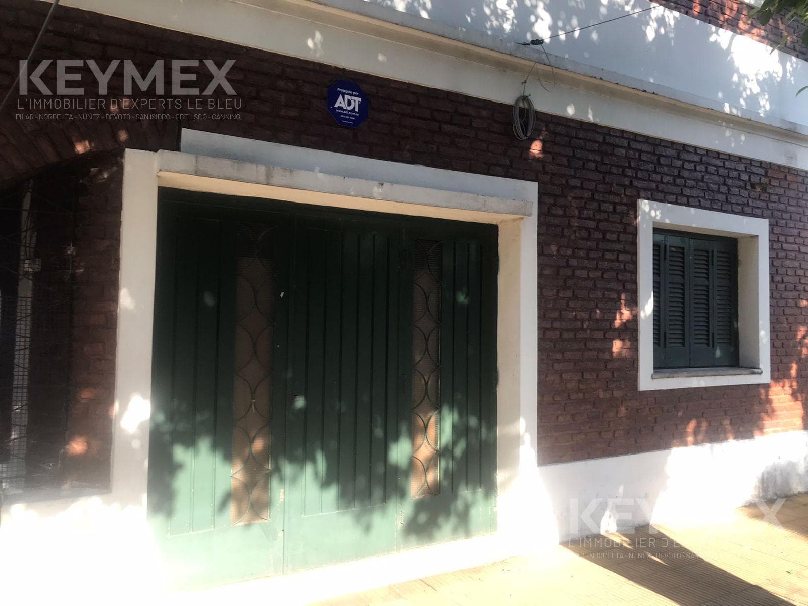 3-Bedroom Duplex for Sale in Aldo Bonzi with Garage