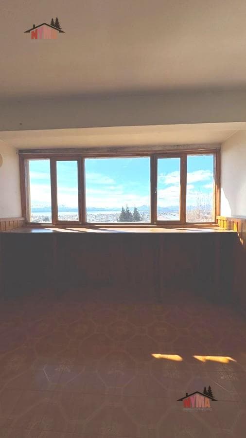 4-bedroom apartment for sale in Bariloche.