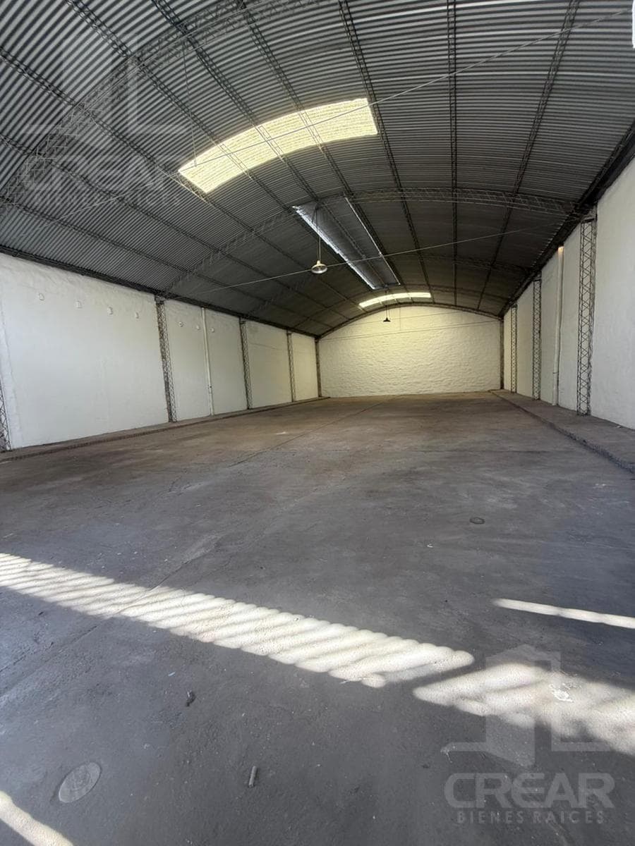 313m² warehouse in B. Alberdi