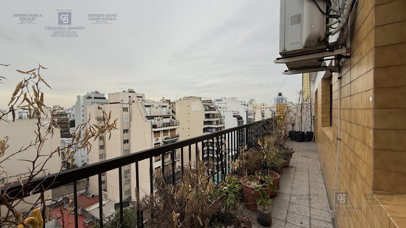 4-Room Apartment for Sale with Balcony and Storage Room in Caballito