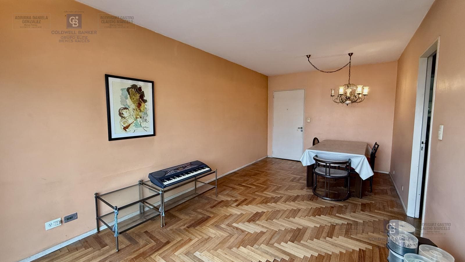 4-Room Apartment for Sale with Balcony and Storage Room in Caballito