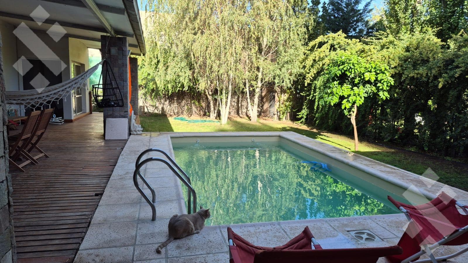 FOR SALE (EXCLUSIVE) 3-BEDROOM HOUSE + SWIMMING POOL - CONFLUENCIA RURAL NEIGHBORHOOD, NEUQUÉN