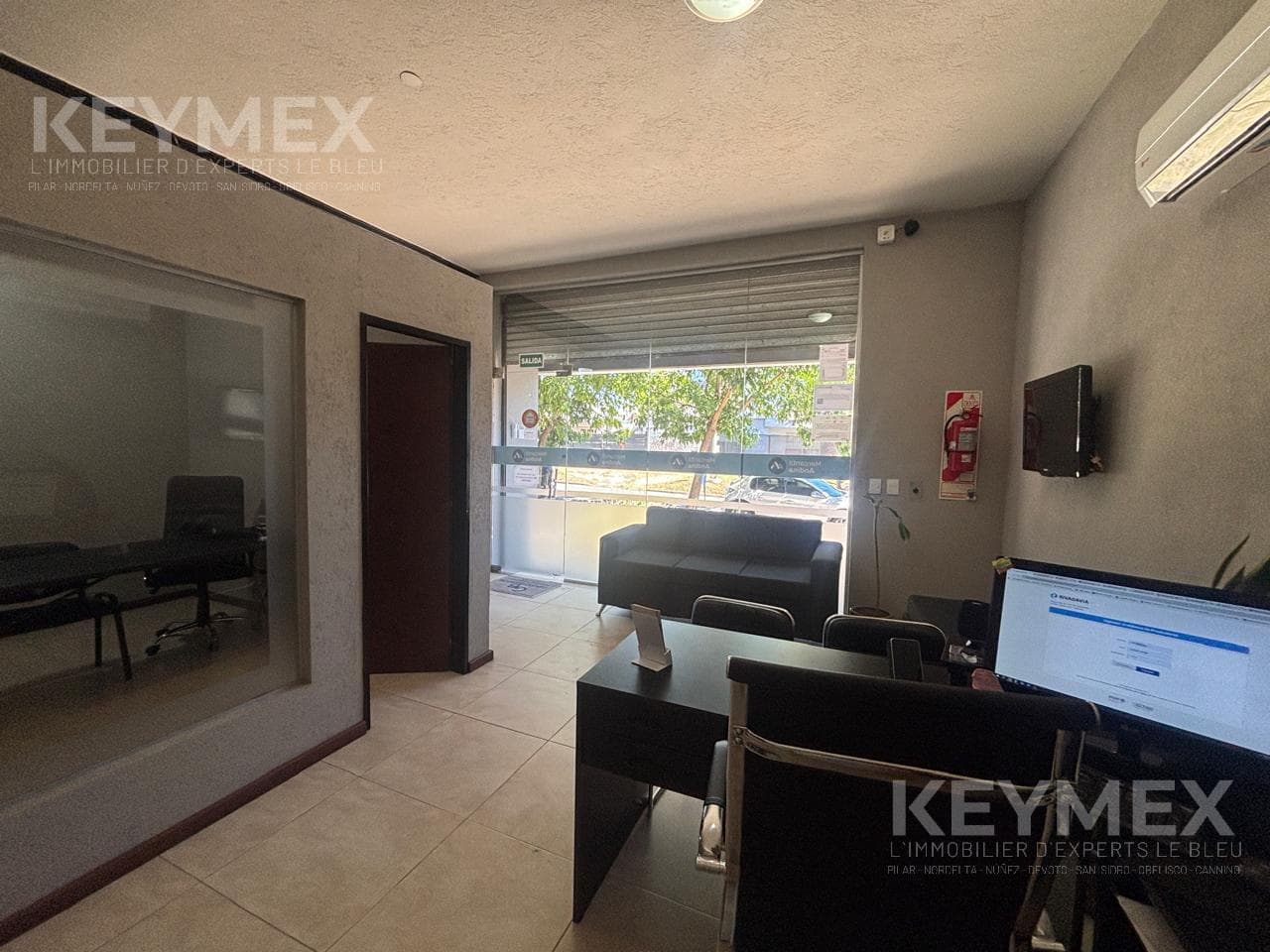 RETAIL SPACE OR OFFICE IN AQLUILER, PILAR, A FEW METERS FROM THE PANAMERICANA HIGHWAY