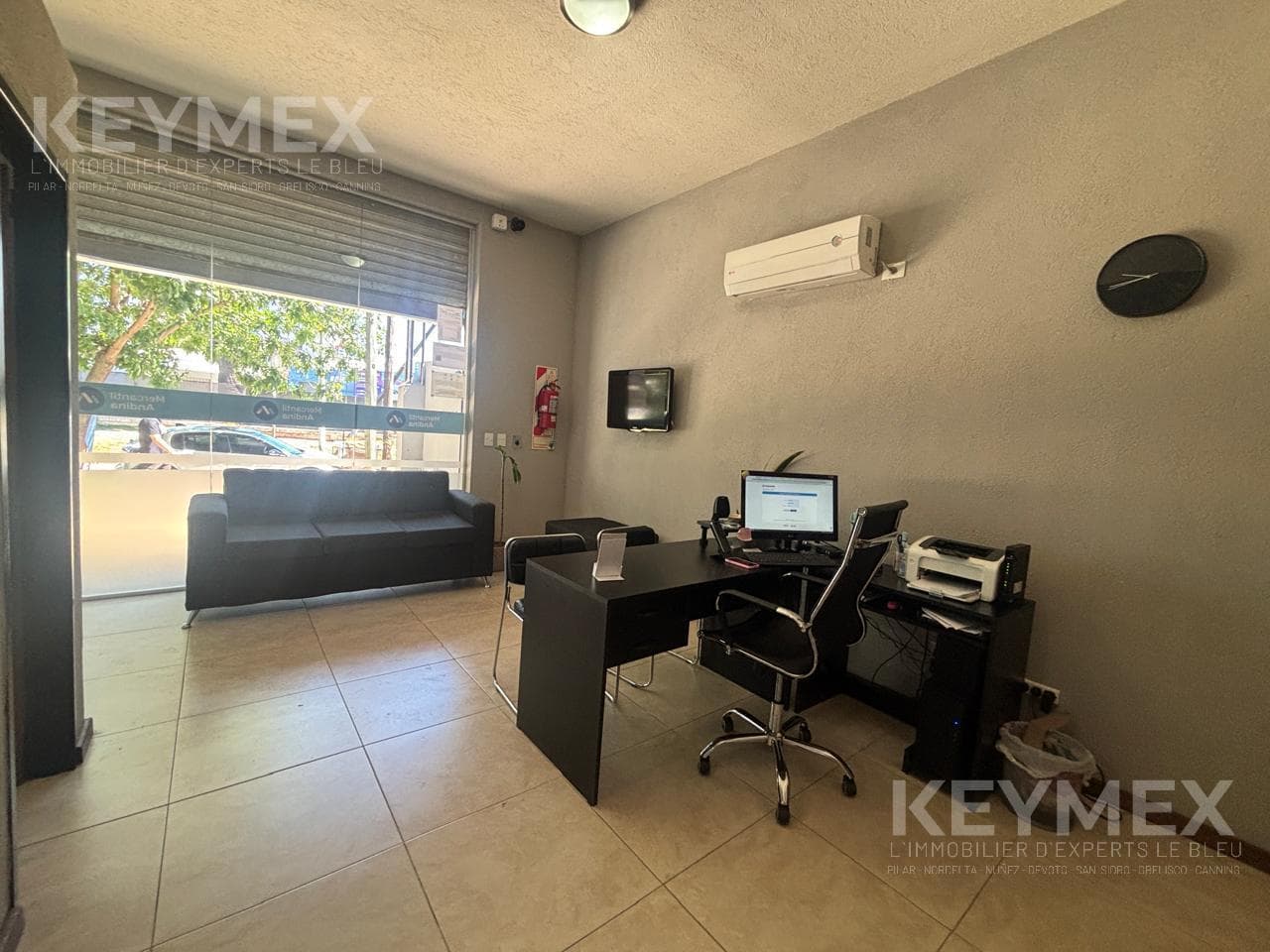 RETAIL SPACE OR OFFICE IN AQLUILER, PILAR, A FEW METERS FROM THE PANAMERICANA HIGHWAY