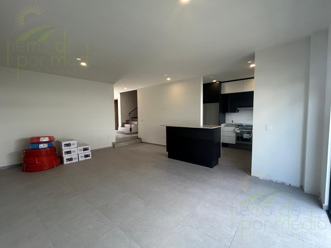 House for sale with 4 bedrooms, one on the ground floor