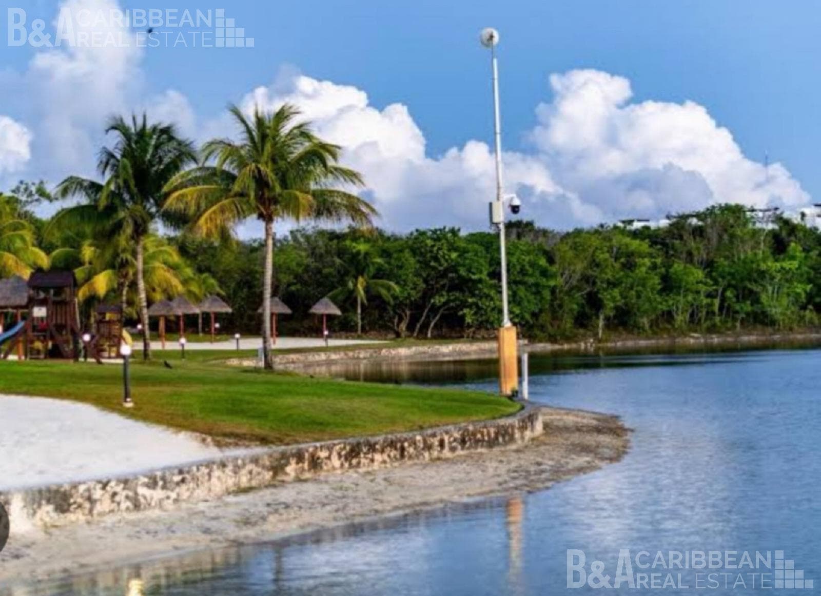 Land for Sale in Lagos del Sol, Cancún