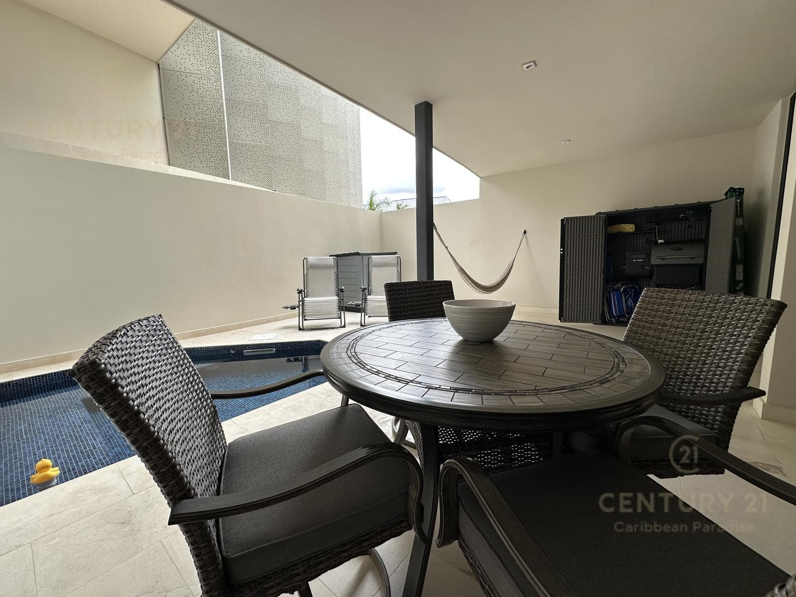 Apartment for Sale on Ground Floor, Furnished, Marila, 2BR/2.5BA, Marila, Playa del Carmen, P4528