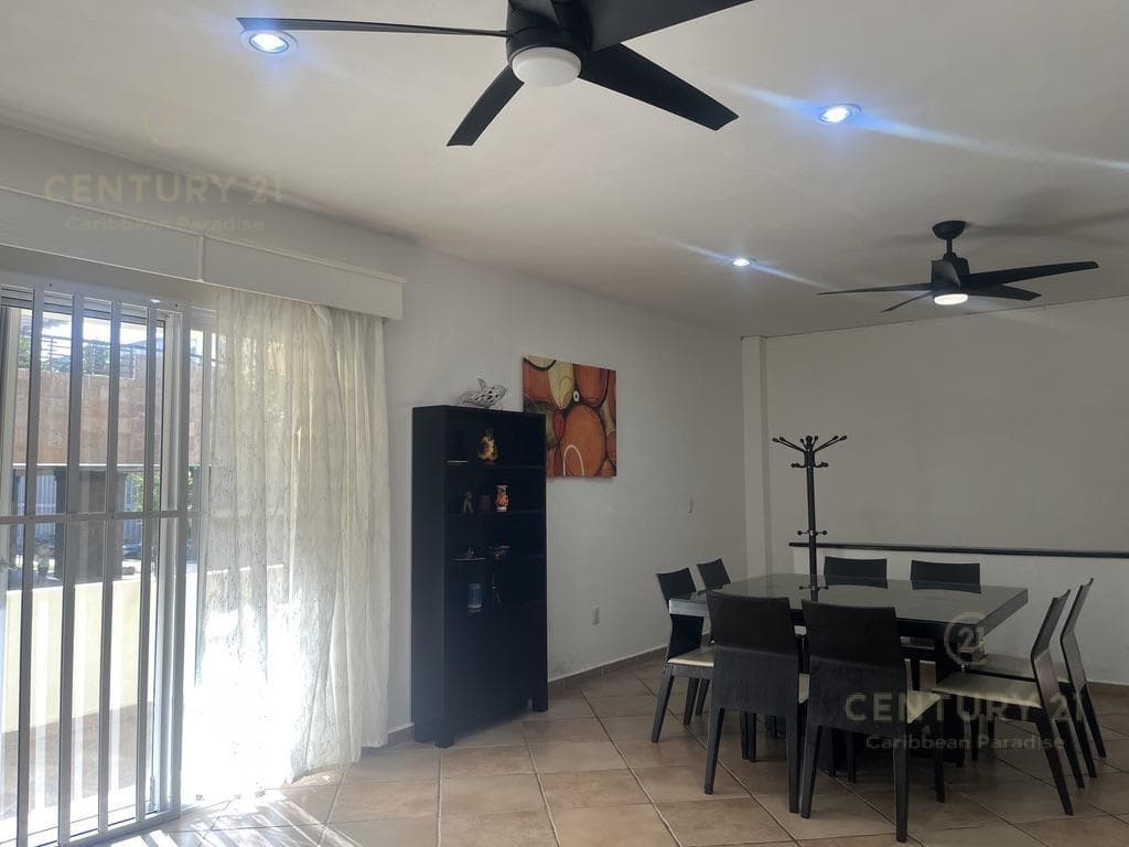 2 apartments for sale in Uno at Playa Inn, near 5th Avenue and Mamitas Beach, Playa del Carmen 4531