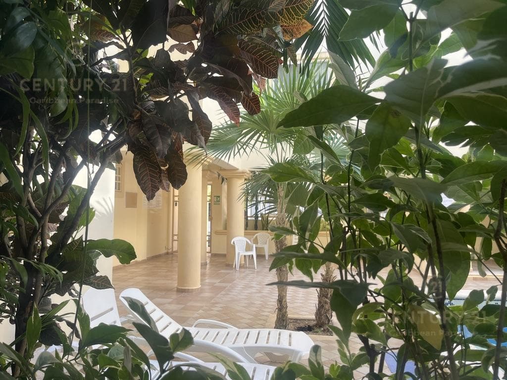 2 apartments for sale in Uno at Playa Inn, near 5th Avenue and Mamitas Beach, Playa del Carmen 4531
