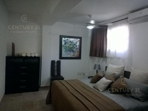 2 apartments for sale in Uno at Playa Inn, near 5th Avenue and Mamitas Beach, Playa del Carmen 4531