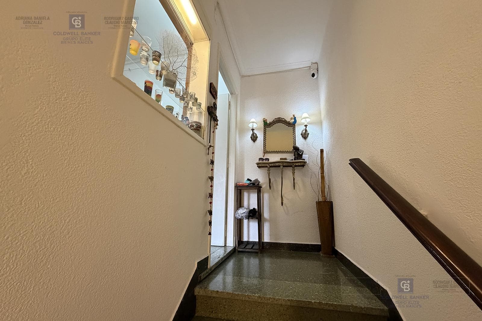 3-room apartment for sale in the Floresta neighborhood.