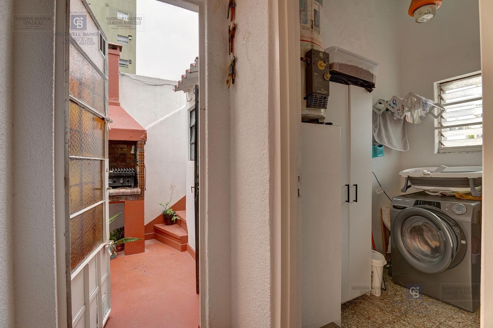 3-room apartment for sale in the Floresta neighborhood.