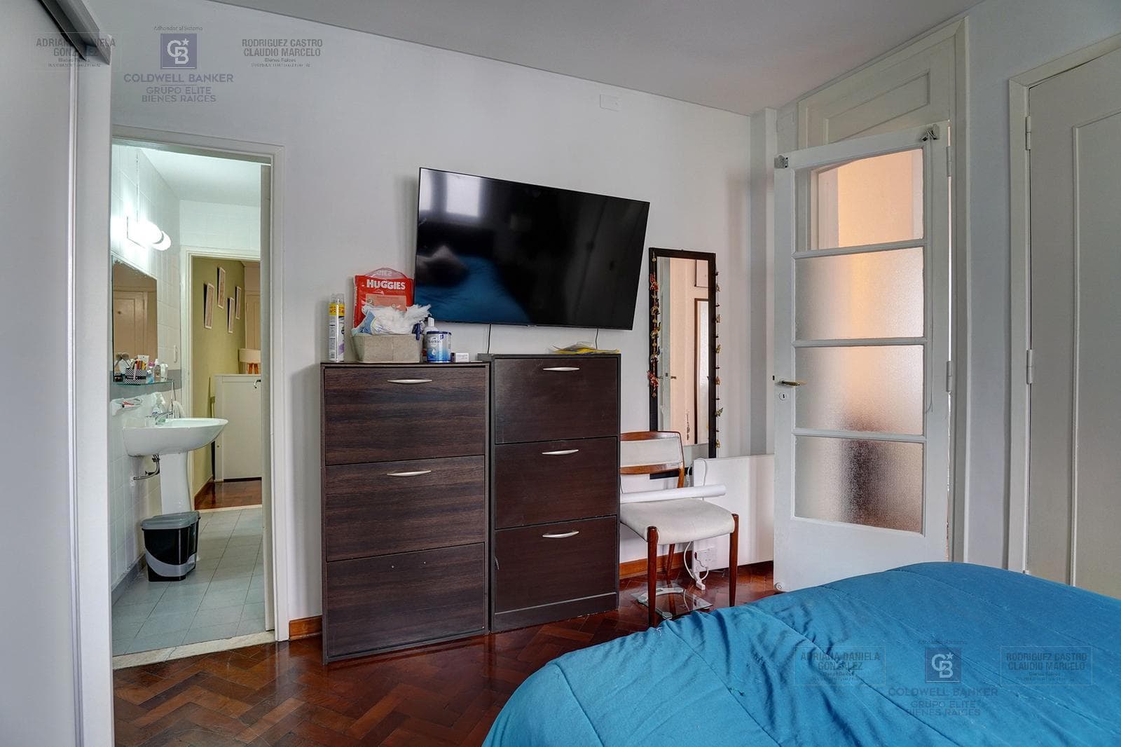 3-room apartment for sale in the Floresta neighborhood.