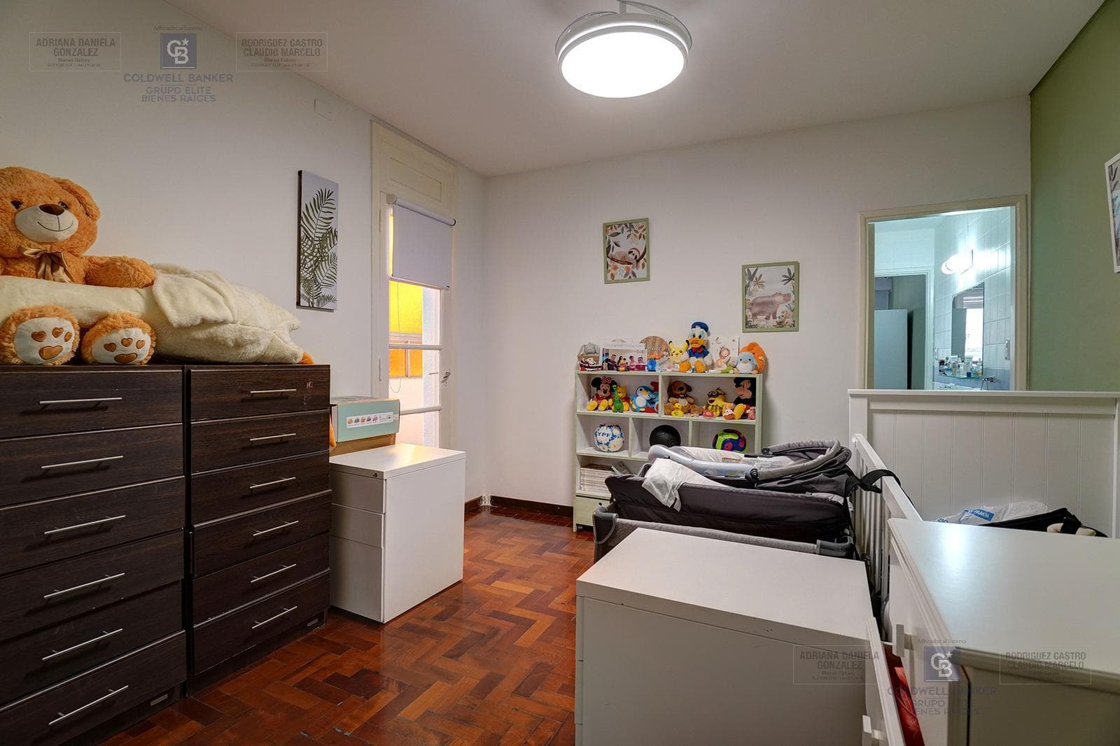 3-room apartment for sale in the Floresta neighborhood.