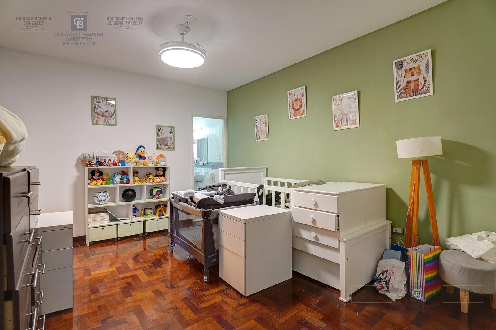 3-room apartment for sale in the Floresta neighborhood.