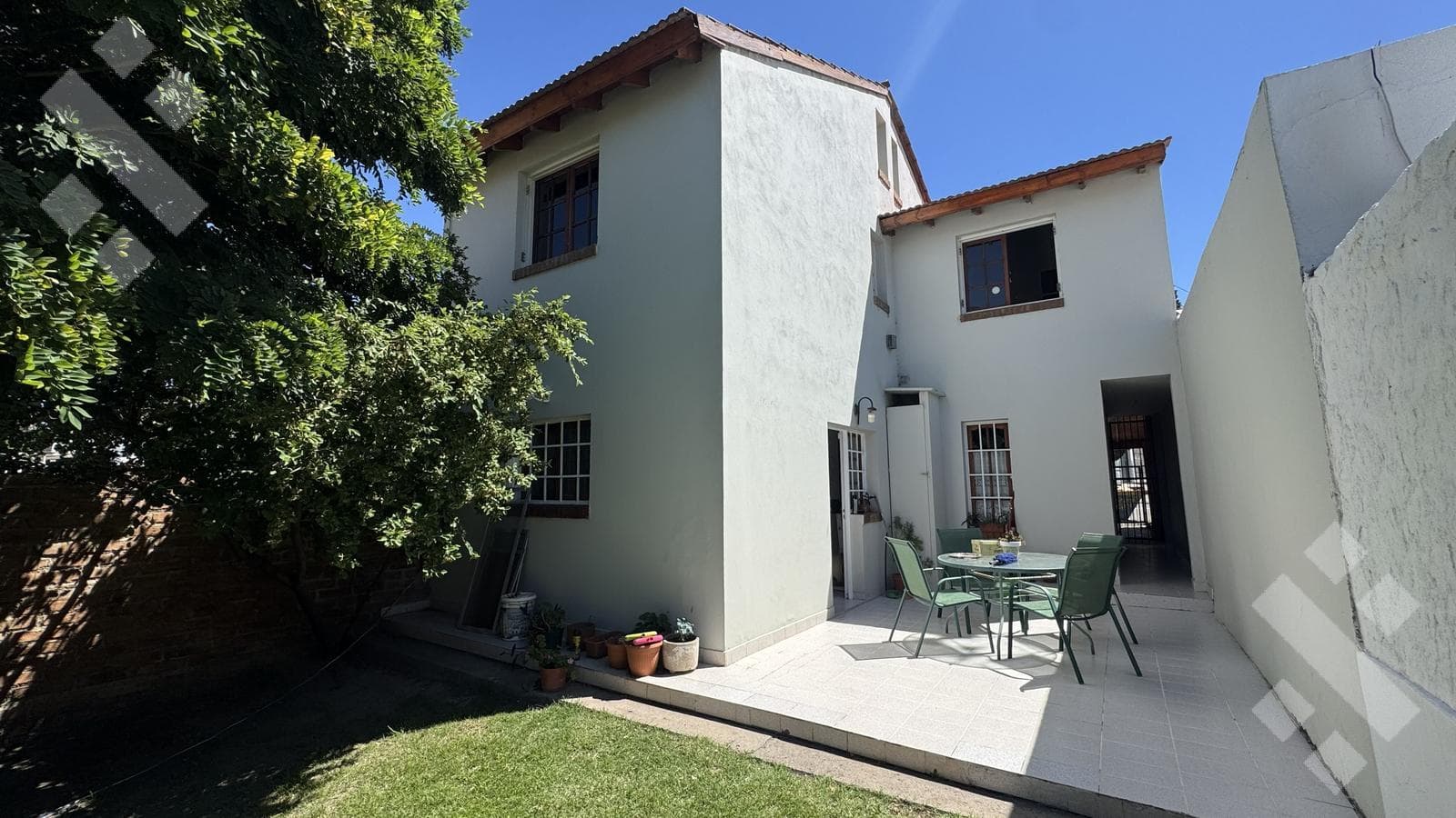 FOR SALE - 3-bedroom house | Santa Genoveva Neighborhood | Neuquén