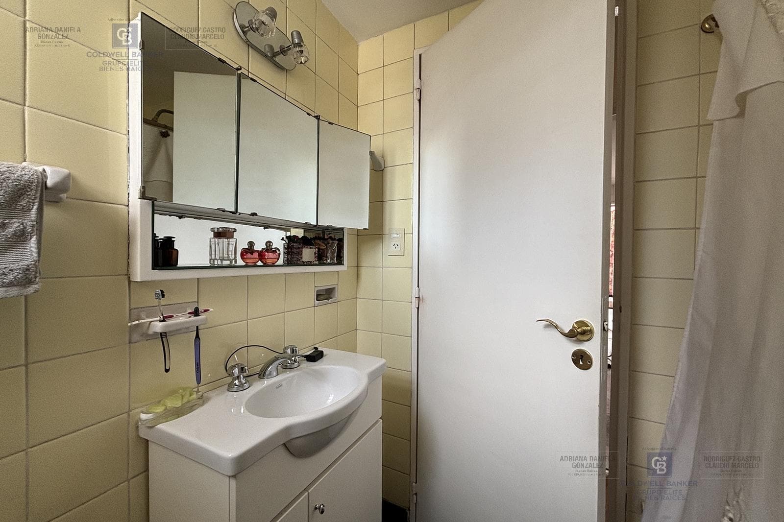 3-room apartment for sale, Balvanera neighborhood.