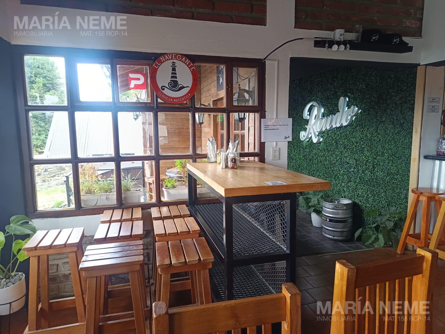 Business for Sale in Playa Bonita