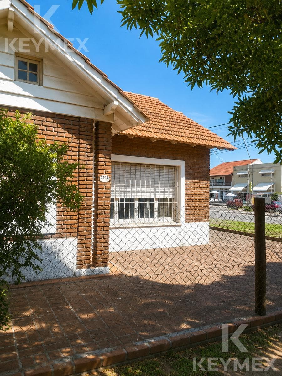 For sale | 3 bedrooms | 2 bathrooms | Mar del Plata