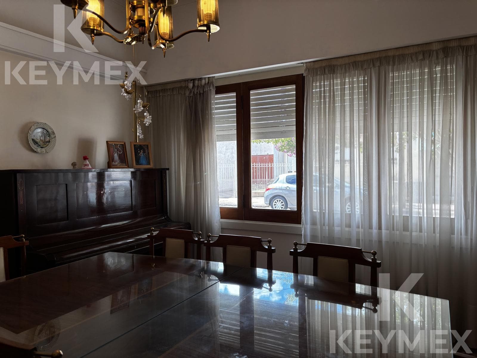 4-room house with a yard for sale—BANK-APPROVED | Azul