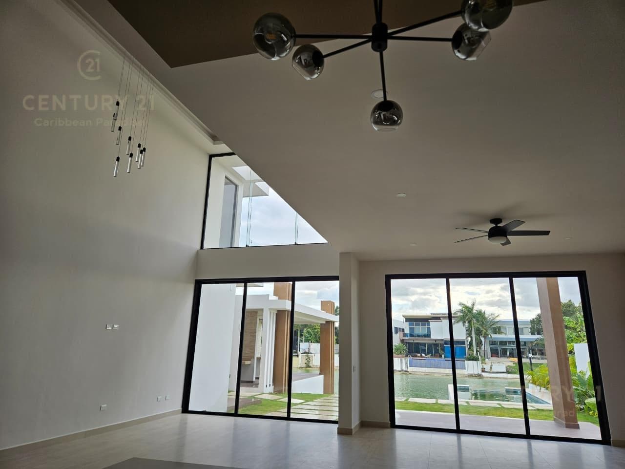 4-Bedroom House for Sale in Lagos del Sol, Cancún | New Construction with Panoramic Lake Views | C4114