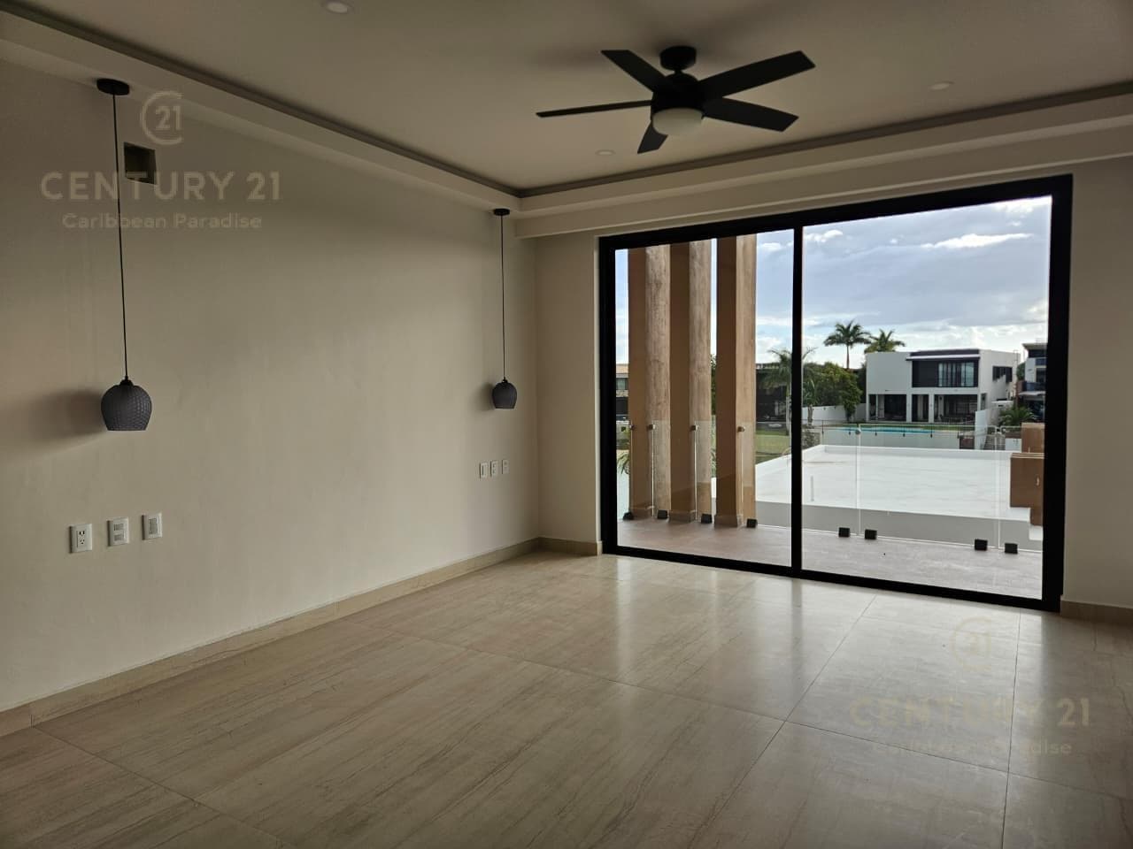 4-Bedroom House for Sale in Lagos del Sol, Cancún | New Construction with Panoramic Lake Views | C4114