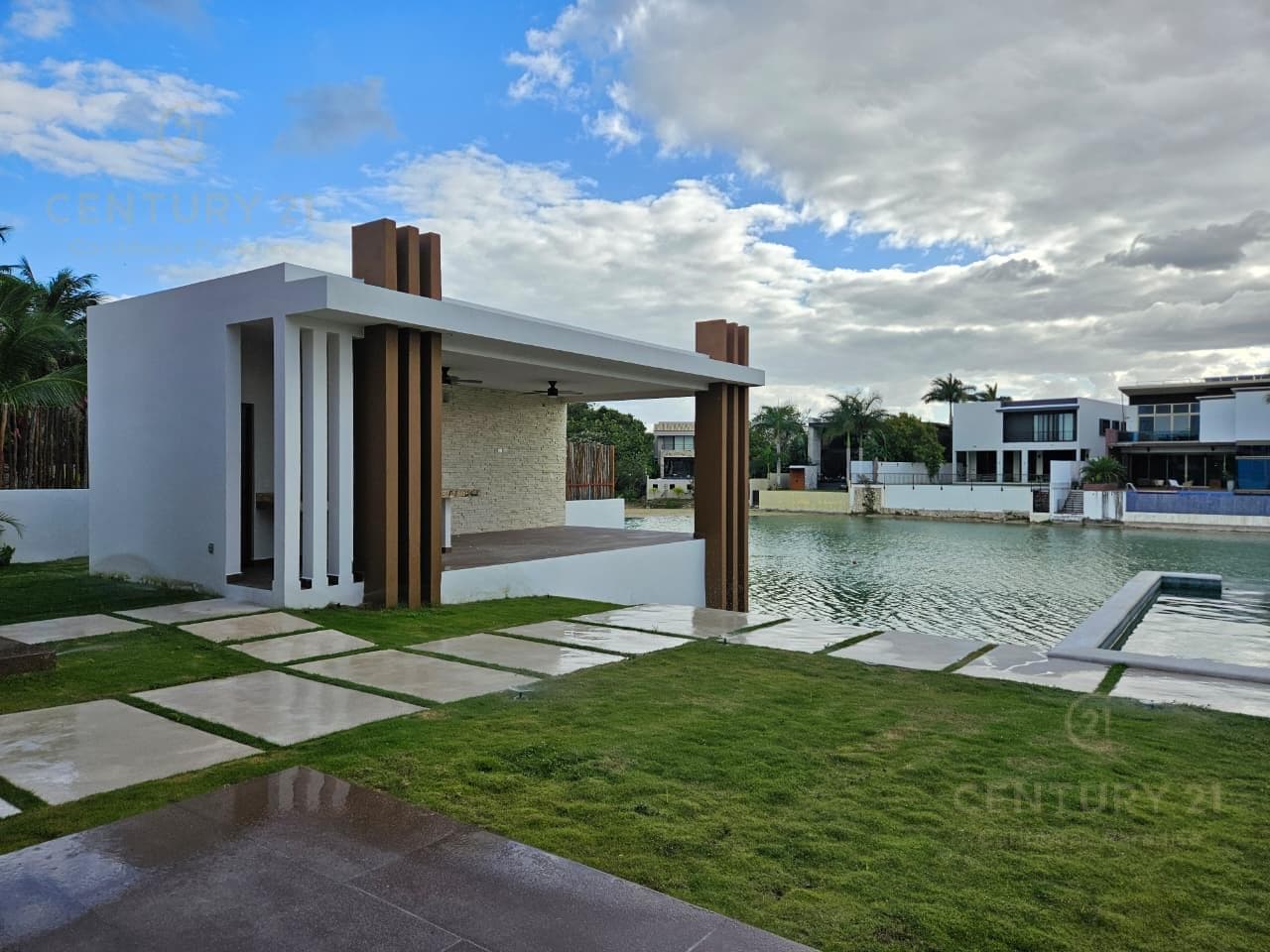 4-Bedroom House for Sale in Lagos del Sol, Cancún | New Construction with Panoramic Lake Views | C4114