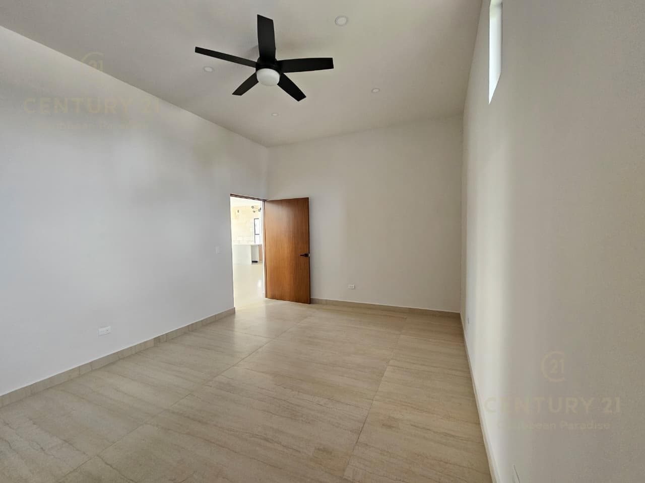 4-Bedroom House for Sale in Lagos del Sol, Cancún | New Construction with Panoramic Lake Views | C4114
