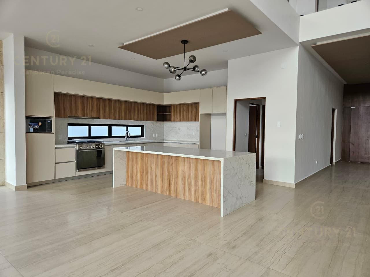 4-Bedroom House for Sale in Lagos del Sol, Cancún | New Construction with Panoramic Lake Views | C4114
