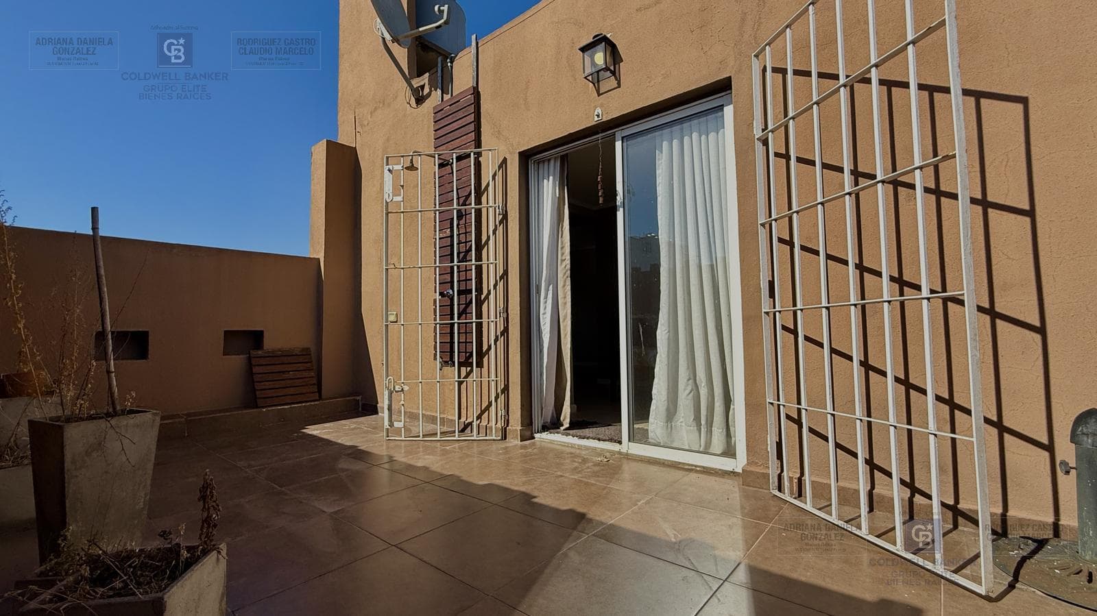 3-room penthouse for sale with no maintenance fees and a terrace in Villa Urquiza
