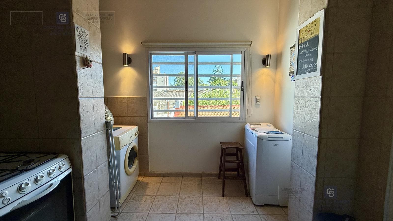 3-room penthouse for sale with no maintenance fees and a terrace in Villa Urquiza