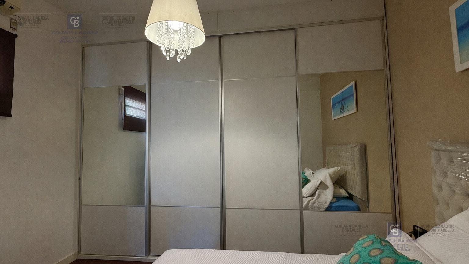 3-room penthouse for sale with no maintenance fees and a terrace in Villa Urquiza