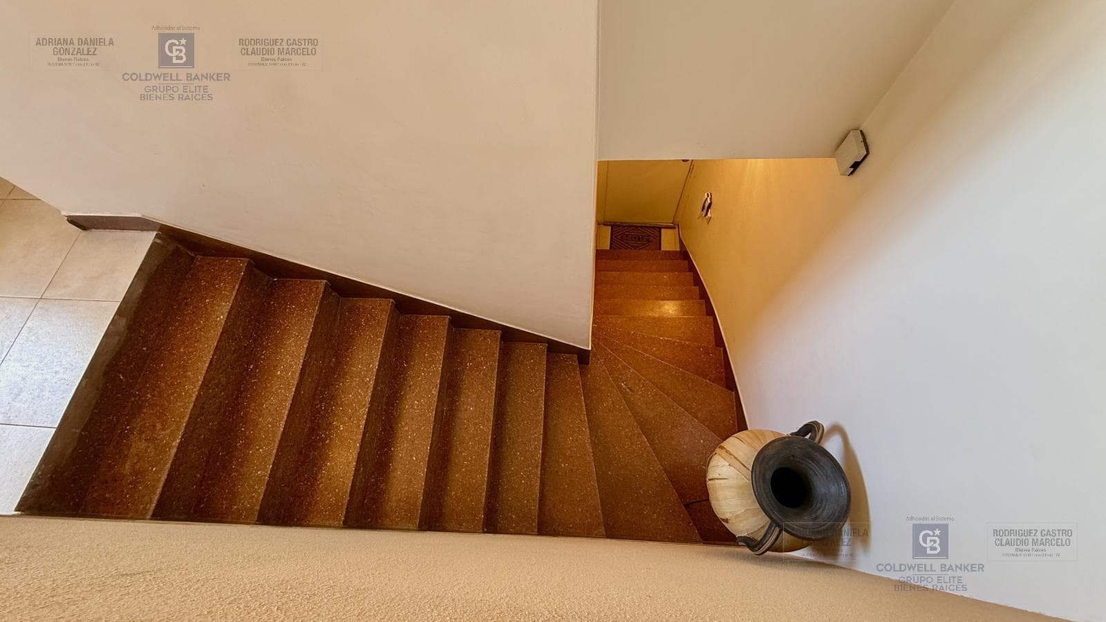 3-room penthouse for sale with no maintenance fees and a terrace in Villa Urquiza