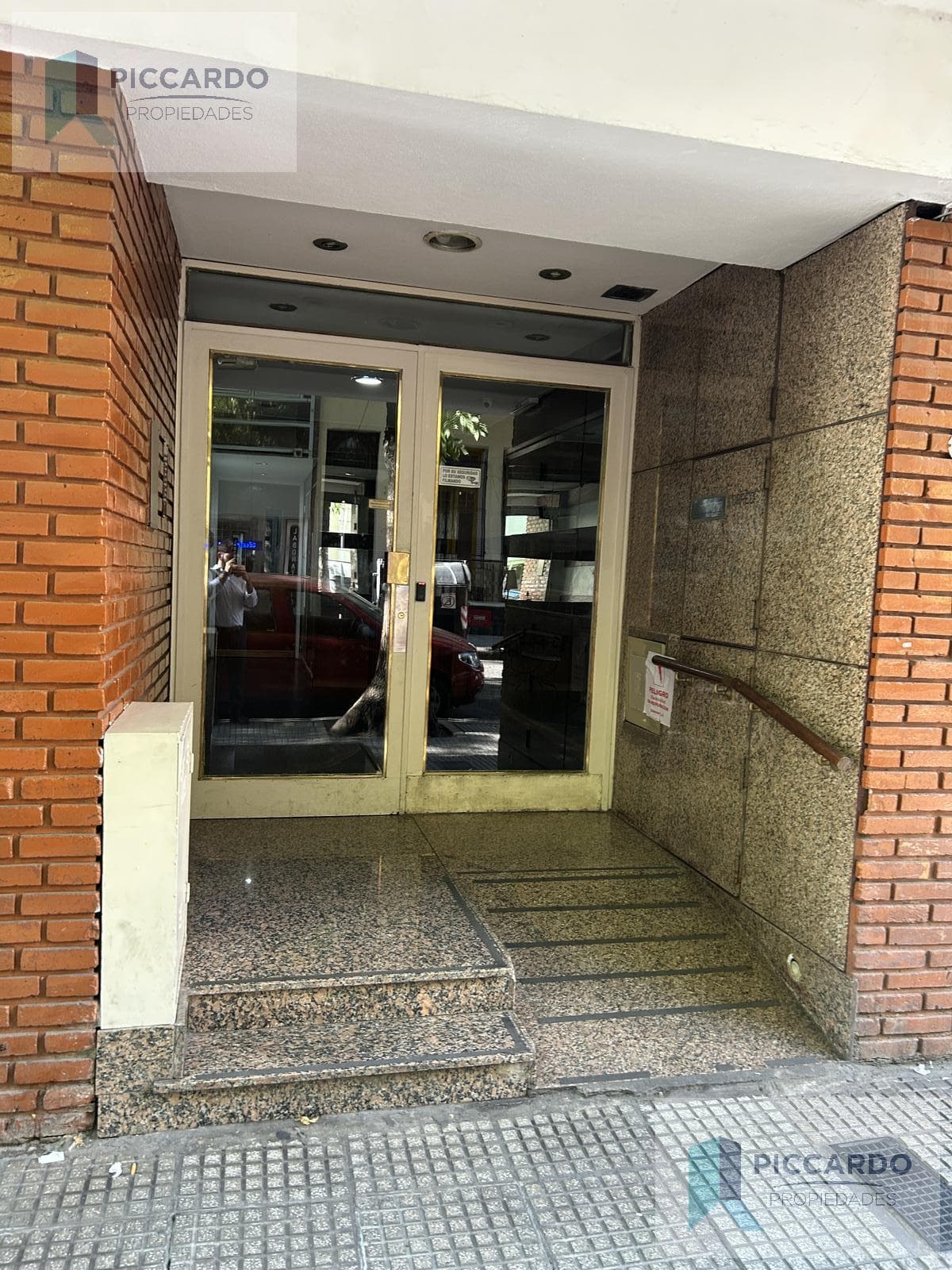 GREAT OPPORTUNITY! 2-room apartment in Balvanera