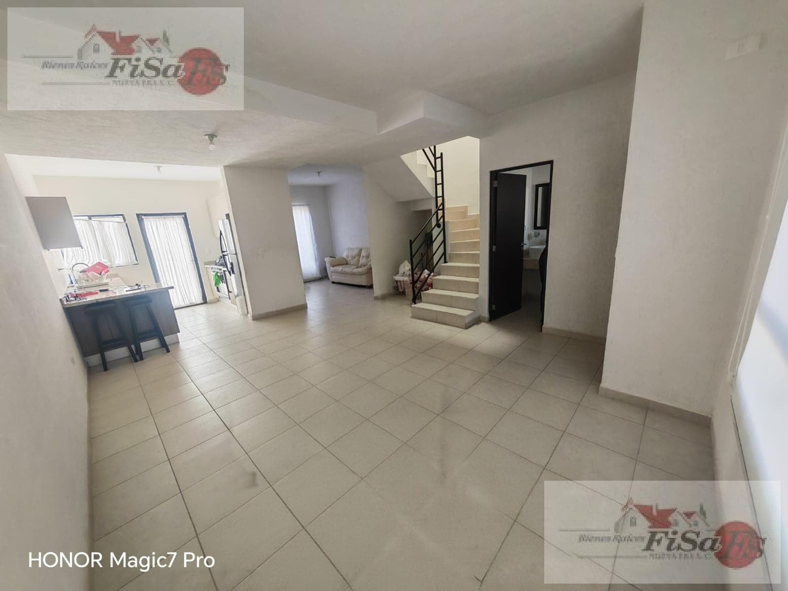HOUSE FOR RENT IN RINCONES DEL MARQUES