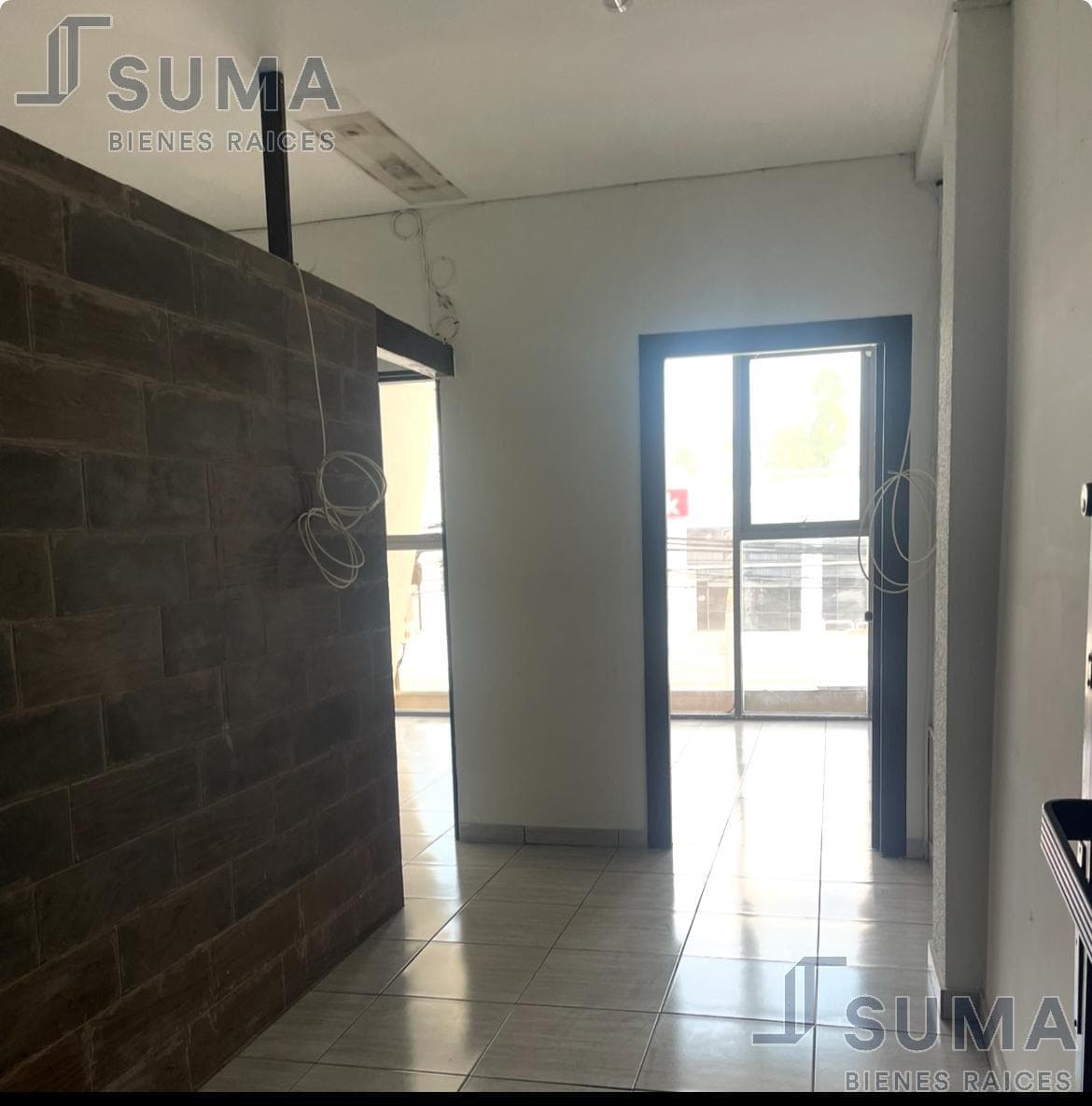 Office for Rent on Av. Hidalgo, Tampico, Tamaulipas.