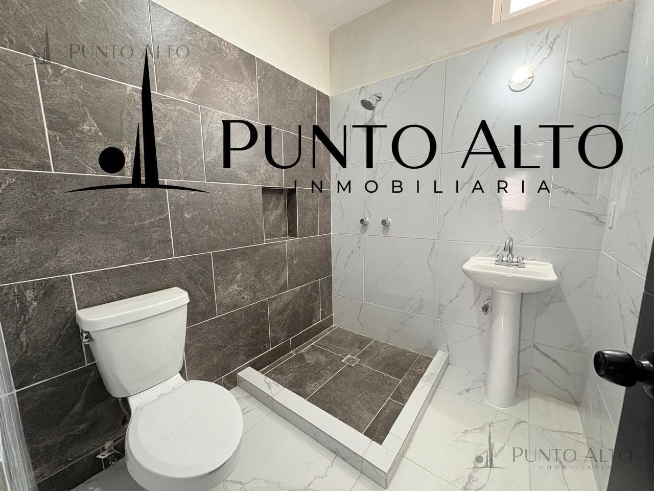 HOUSE FOR SALE IN THE LUNA LUNA NEIGHBORHOOD, MADERO CITY
