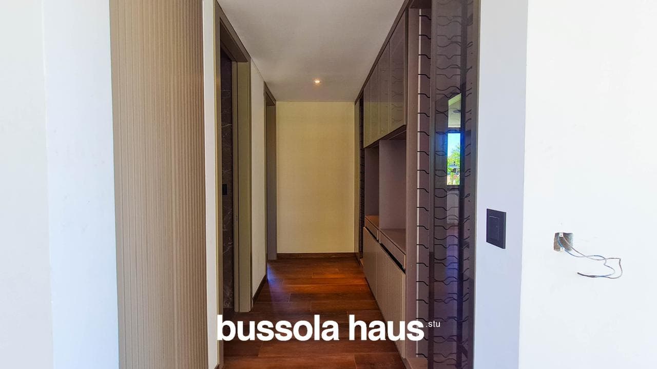 4-Bedroom House for Sale by the River in El Yacht Nordelta