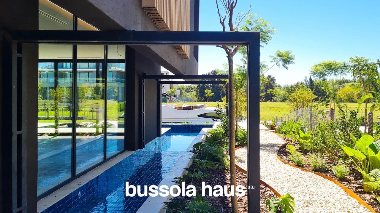 4-Bedroom House for Sale by the River in El Yacht Nordelta