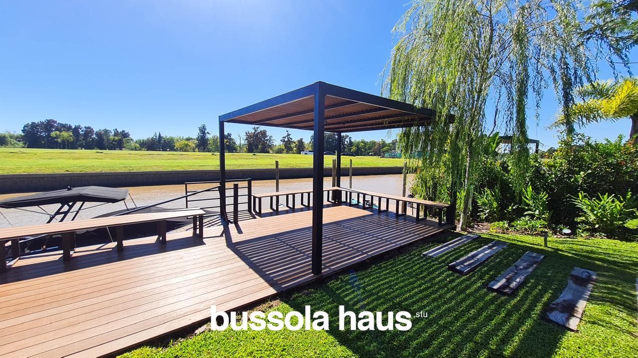 5-Bedroom House for Sale by the River in El Yacht Nordelta