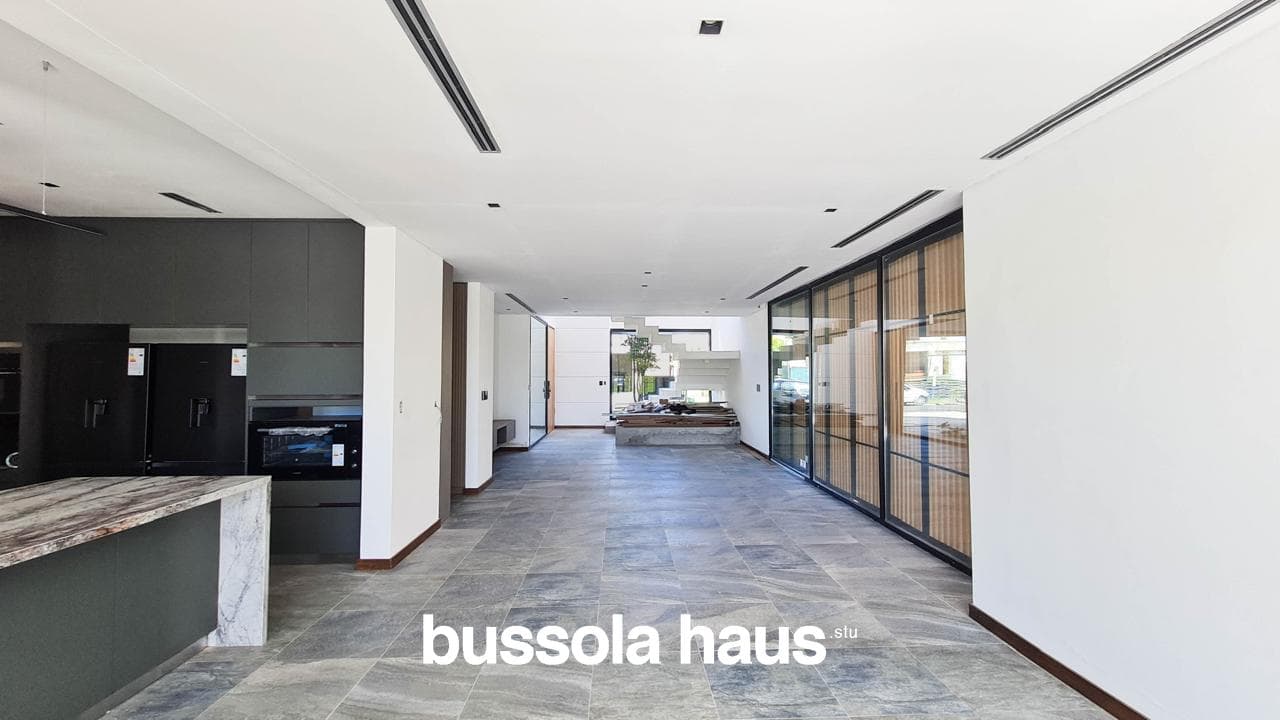 5-Bedroom House for Sale by the River in El Yacht Nordelta