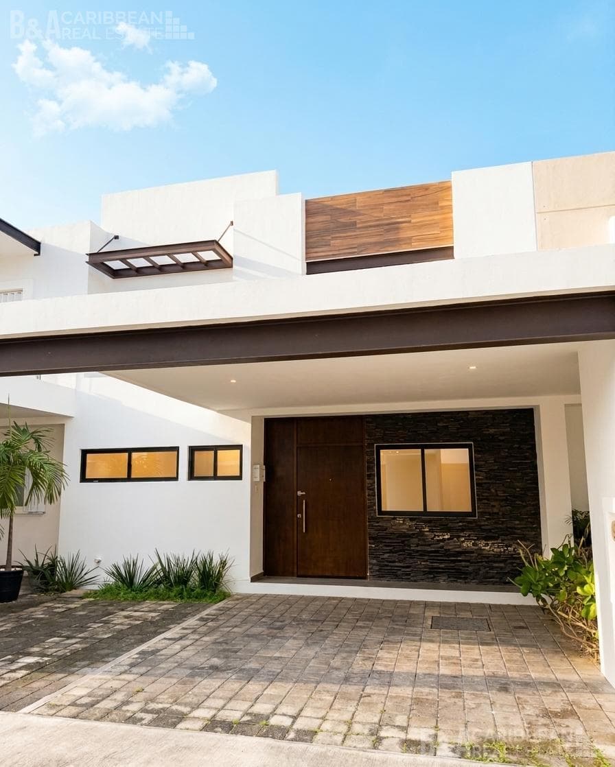 Casa en venta | 3 recámaras estudio | Alberca | Residencial Aqua