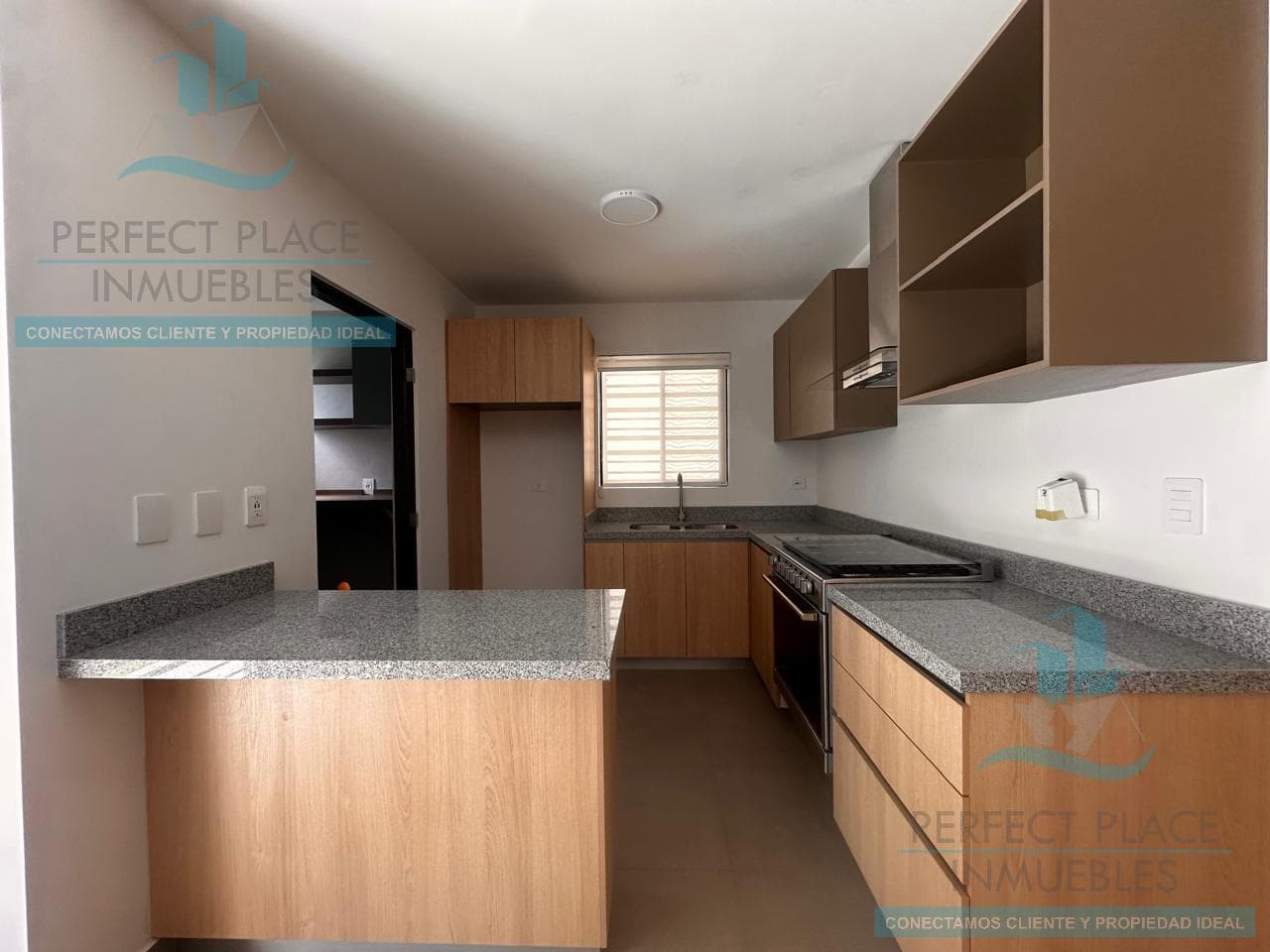 HOUSE FOR SALE IN THE VERANIA RESIDENTIAL COMPLEX