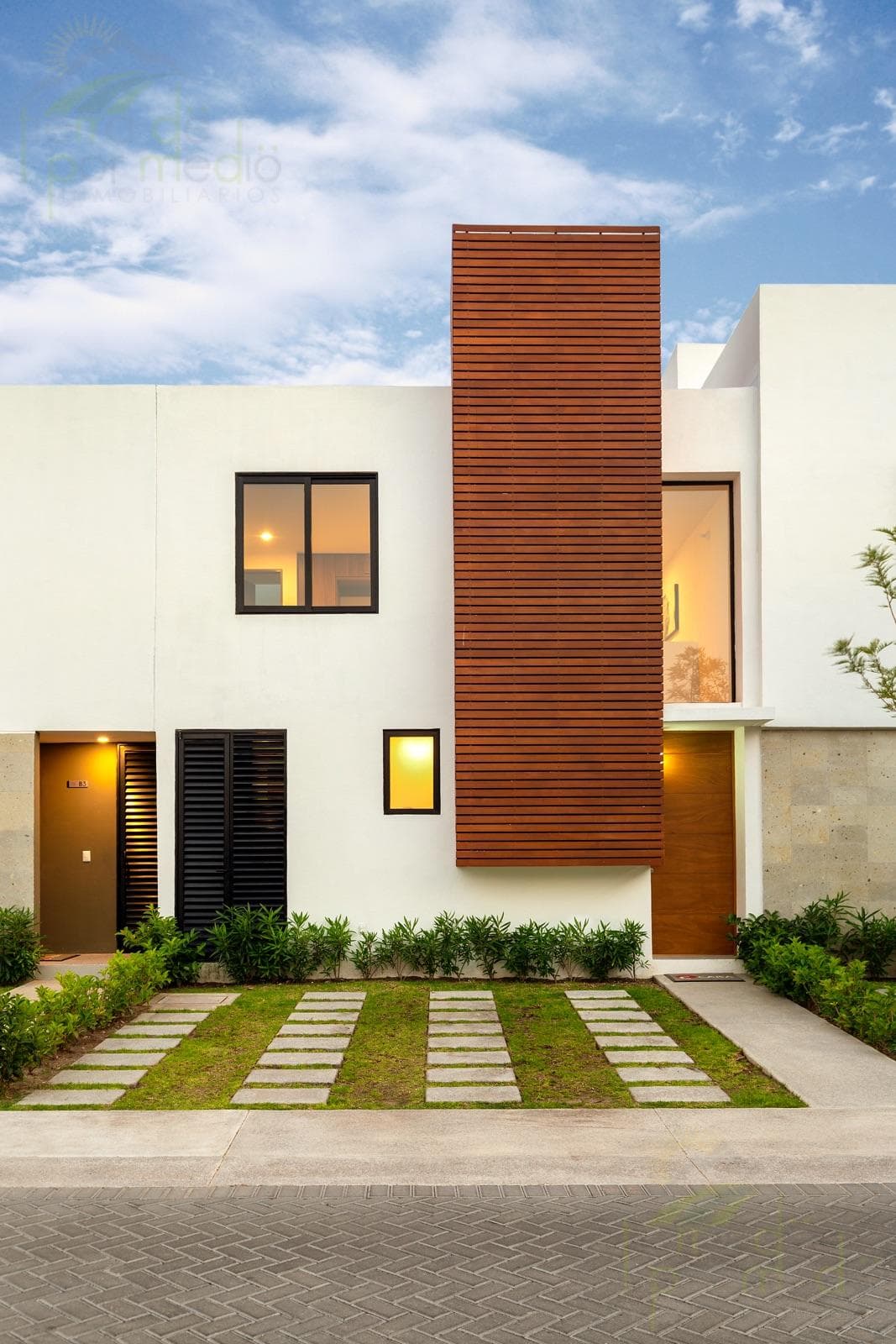 House for Sale in Nuevo Refugio, Exclusive Private Community, Querétaro
